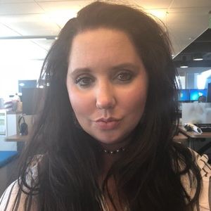 Meet your Posher, April